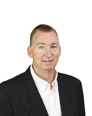 Headshot of Stephen Louis Lentz