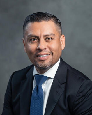 Headshot of Jesus Guerra