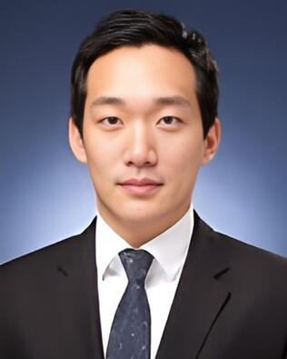 Headshot of Kyoung Hun Kim