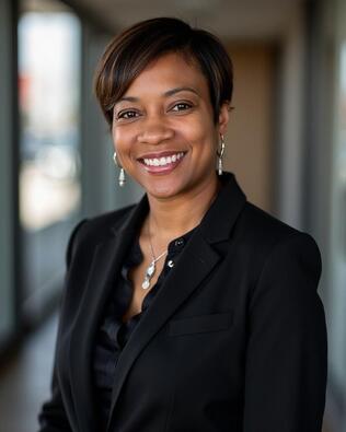 Headshot of Kourtney Smith