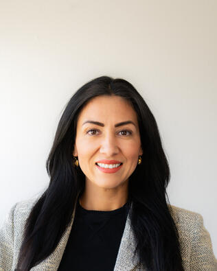 Headshot of Rosalinda Topete