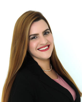 Headshot of Claudia Cuello Gonzalez