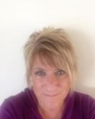 Headshot of Cheryl Reismiller