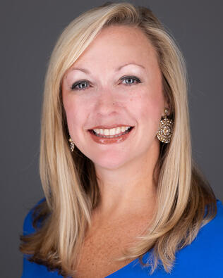 Headshot of Meredith Kennedy