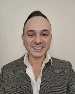 Headshot of Chaz Mulrooney