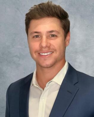 Headshot of Robert Seger