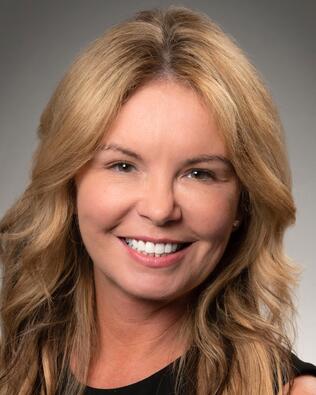 Headshot of Shanda Stone
