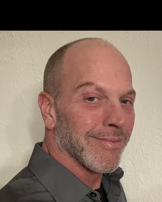 Headshot of Jonathan Foster