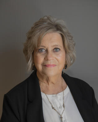 Headshot of Betty Hicks
