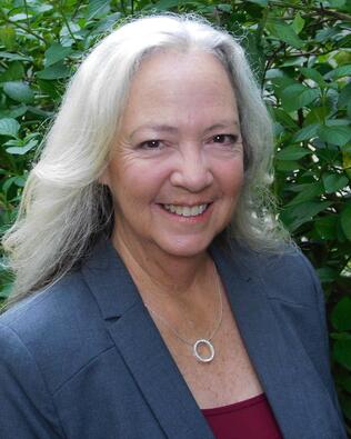 Headshot of Lisa Trick