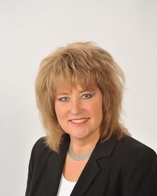 Headshot of Debbie Bird