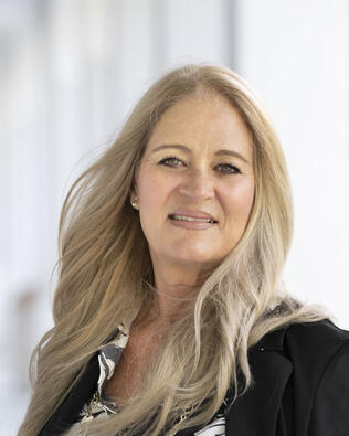 Headshot of Nancy Abrahante