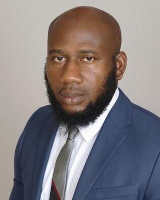 Headshot of Chike Agulue