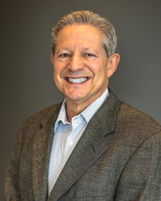 Headshot of Louis Batelli