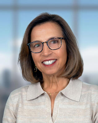 Headshot of Trish Gray