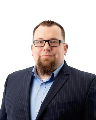 Headshot of Justin Gruchow