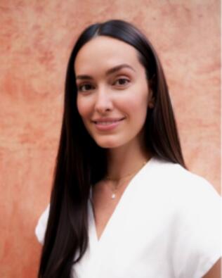 Headshot of Elena Tasker