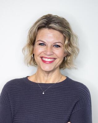 Headshot of Angela Rosebrook