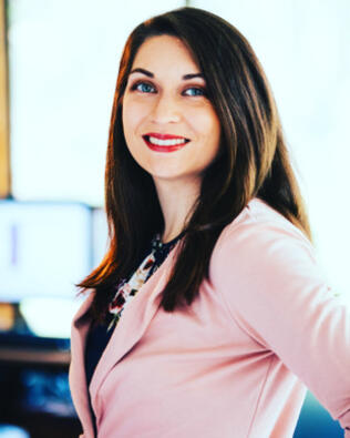 Headshot of Christine Walker
