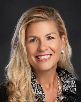 Headshot of Amy Meyers