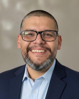 Headshot of Jorge Zatarain
