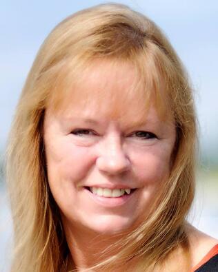 Headshot of Jamie Baldwin