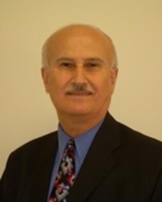 Headshot of Ben Zacharia
