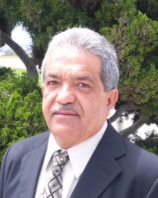 Headshot of Gonzalo Aguilar