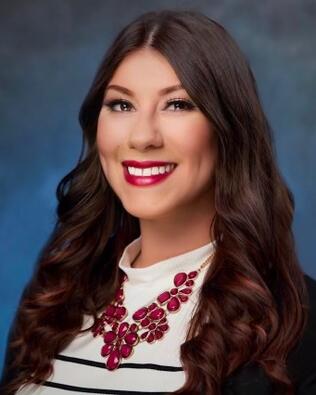Headshot of Zoe Madrid