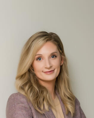 Headshot of Jenifer Acosta