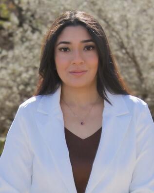 Headshot of Jessica Rueda