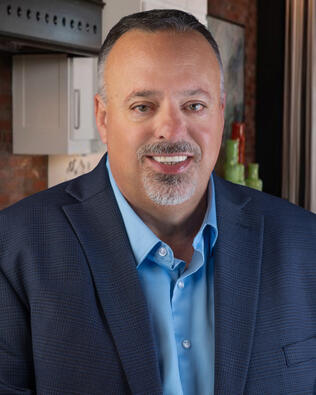 Headshot of Marc Armstrong