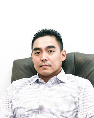 Headshot of Daniel Lee