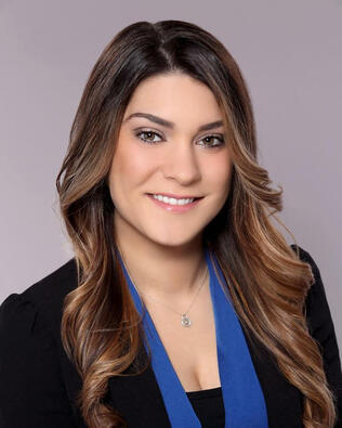 Headshot of Amanda Ficara
