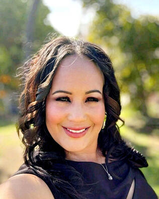 Headshot of Lisa Allen