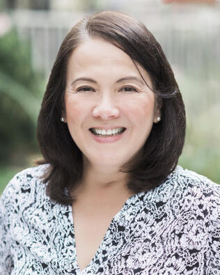 Headshot of Joyce Santiago