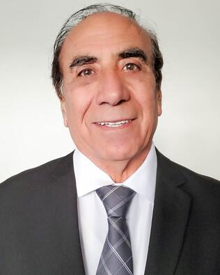 Headshot of Nasser Yazdanpanah