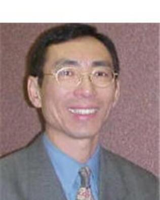 Headshot of Dennis Wong