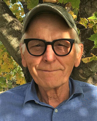 Headshot of Roger Heath