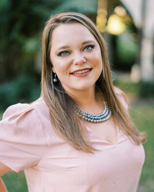 Headshot of Danielle Harpin