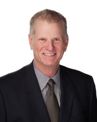 Headshot of Scott Avery
