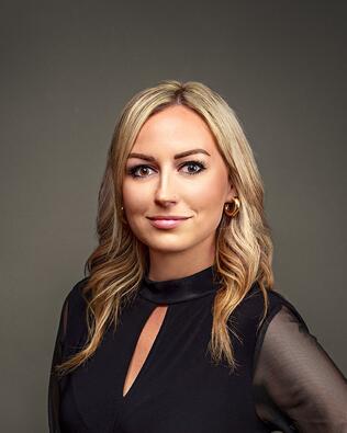 Headshot of Gretchen Stoddard