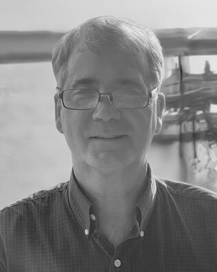 Headshot of Thomas Winburn