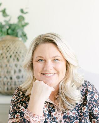 Headshot of Kimberly Harris