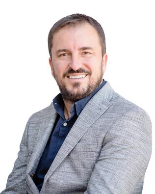 Headshot of Albi Kajlica