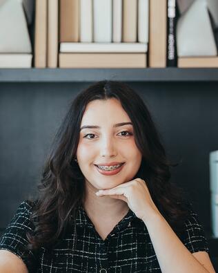 Headshot of Dora Mendez-Garza