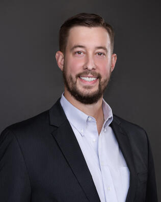 Headshot of Ross Hunter