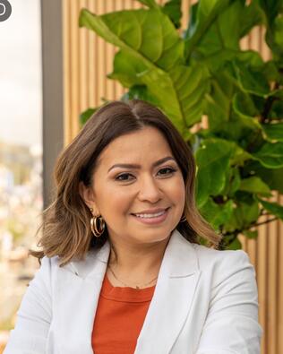 Headshot of Berena Baldovino