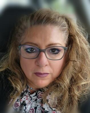 Headshot of Joy Kostantini