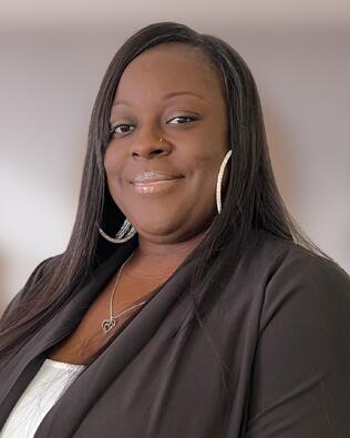Headshot of Cheronda Brown